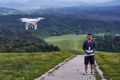 [VIDEO] Fotografia wysokich lotów